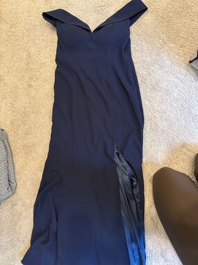 Saboroma Navy Off-Shoulder Evening Gown